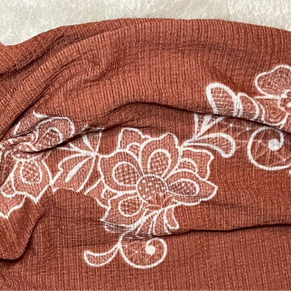 LuLaRoe Josey Smocked Cuff Blouse size 3 XL NWT - Picture 6 of 8